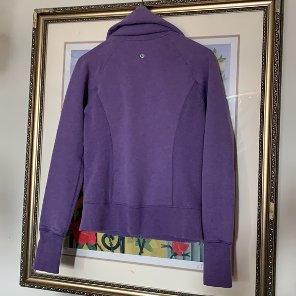 Lululemon jacket - Picture 2 of 6